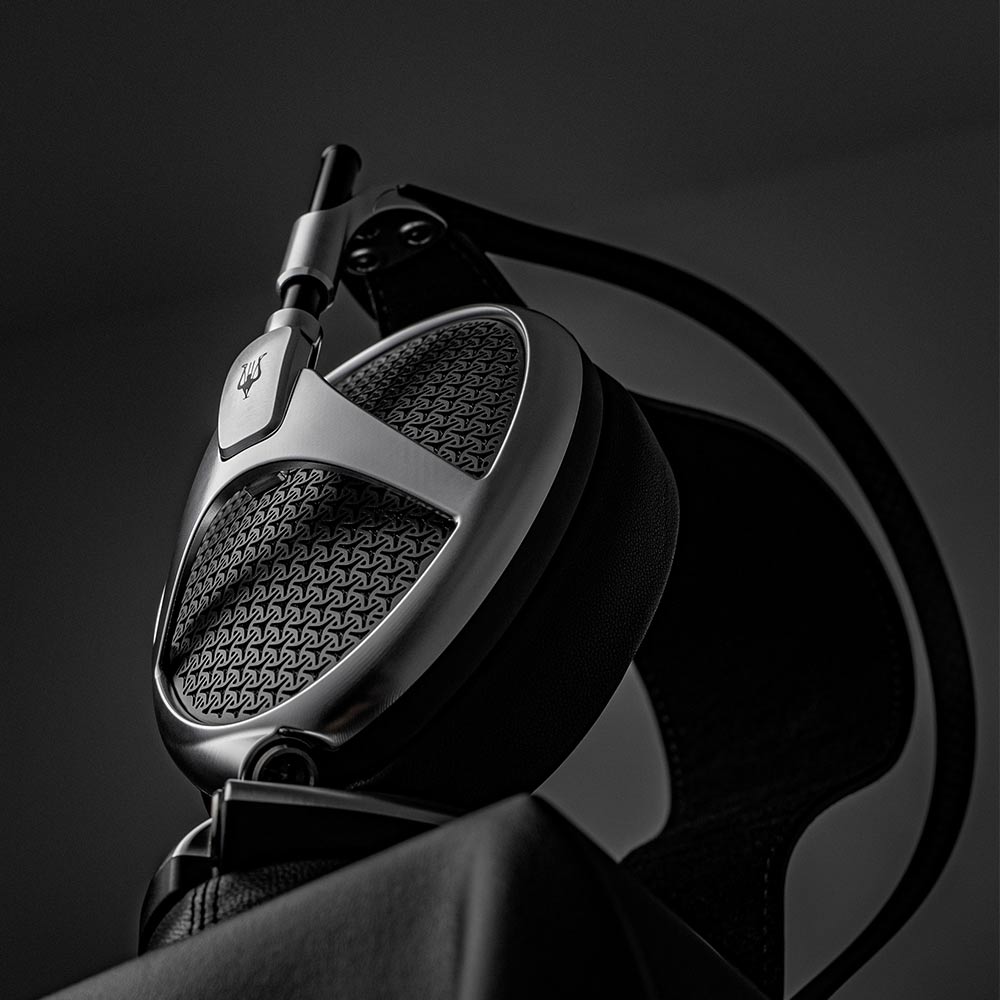 Meze Audio Meze Audio ELITE 平面磁界駆動型ヘッドホン / メゼ Meze Audio Meze Audio ELITE 平面磁界駆動型ヘッドホン / メゼ