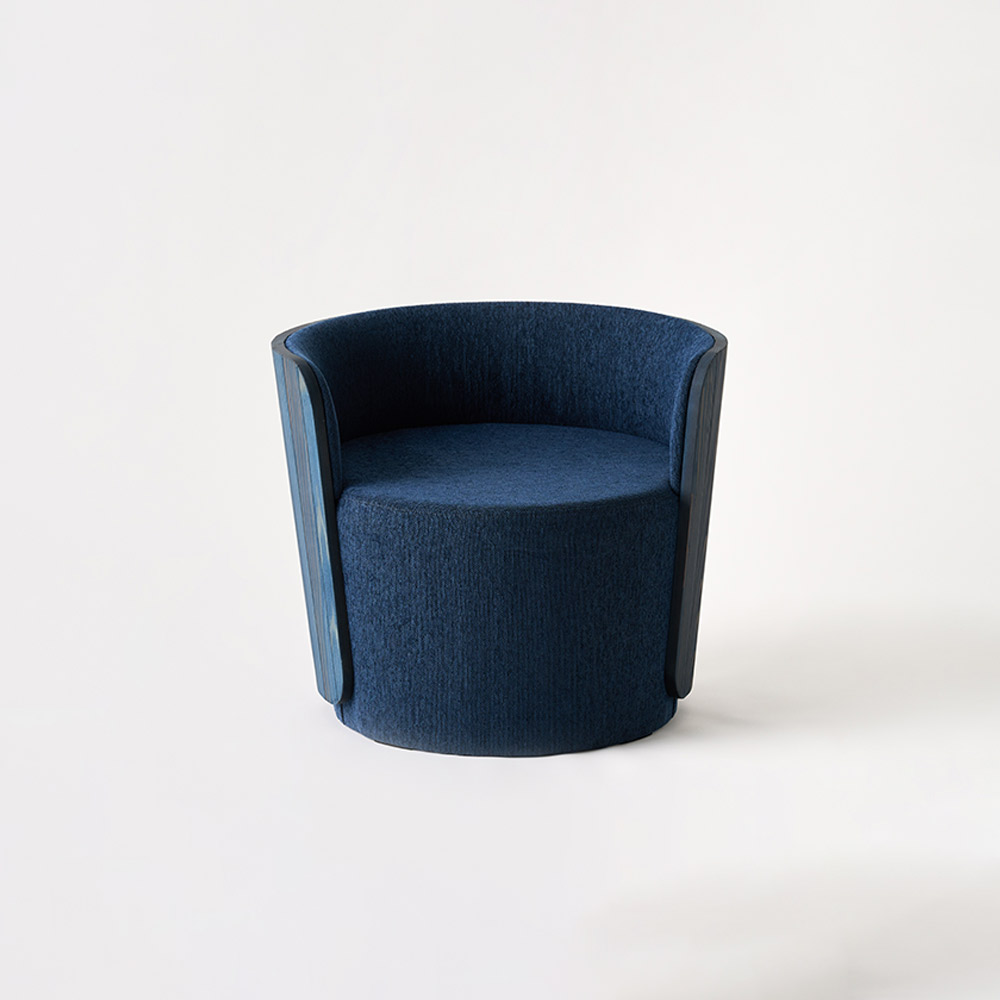 ローバックソファー MOBIRAKA / MOBIRAKA（モビラカ） / 1人掛けソファ / MOB10001BLU_ma.jpg