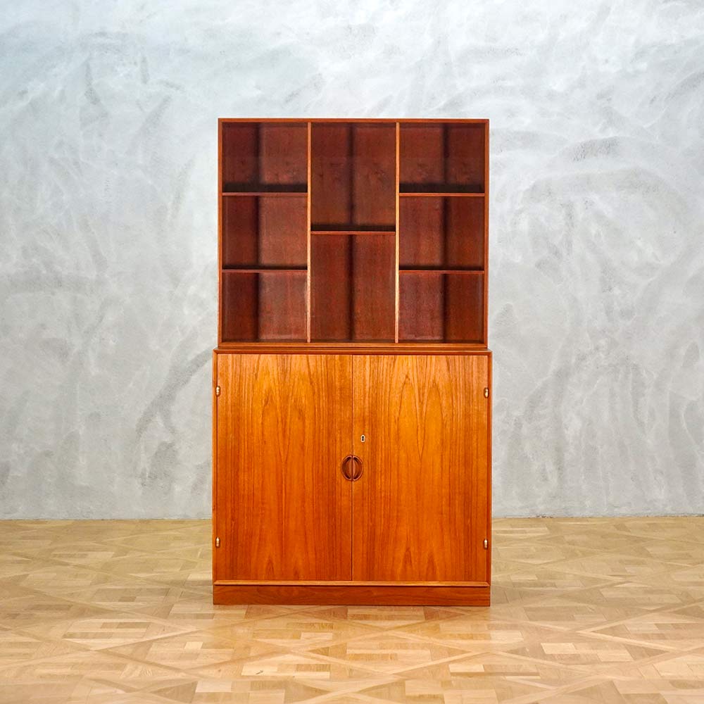 Peter Hvidt and Orla Molgaard Nielsen Cabinet / MOTO FURNITURE（モトファニチャー） / キャビネット・チェスト・サイドボード / MOT20008_dt_01.jpg