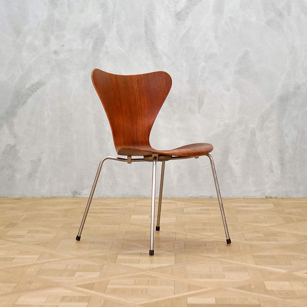 Arne Jacobsen Seven Chair Teak / MOTO FURNITURE（モトファニチャー） / ダイニングチェア / MOT20014_dt_05.jpg