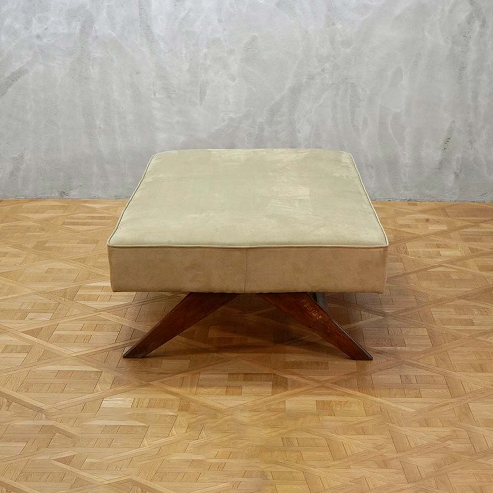 Pierre Jeanneret Daybed / MOTO FURNITURE（モトファニチャー） / ソファベッド / MOT20022_dt_03.jpg
