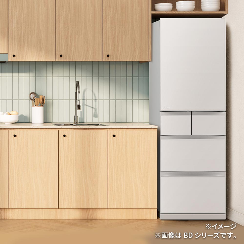 MITSUBISHI 451L 5ドア冷蔵庫 野菜室真ん中タイプ MR-MD45ML (左開き) / MITSUBISHI（ミツビシ） / 冷蔵庫・冷凍庫 / MTB10097_dt_01.jpg