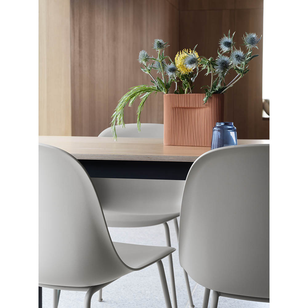 RIDGE VASE H16.5cm / muuto（ムート） / 花器・フラワーベース・花瓶 / MUT10068_dt_04.jpg