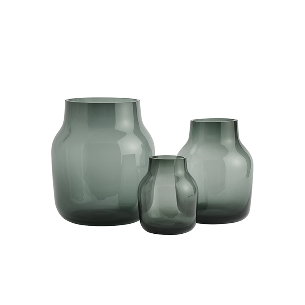 SILENT VASE φ15cm / muuto（ムート） / 花器・フラワーベース・花瓶 / MUT10073_dt_02.jpg