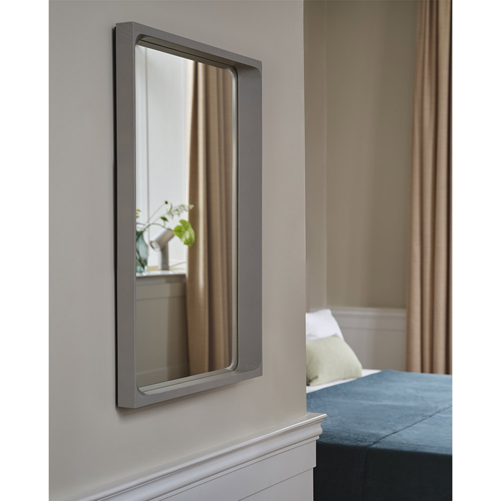 ARCED MIRROR Small / muuto（ムート） / 壁掛けミラー・壁掛け鏡・鏡台・スタンドミラー / MUT10078_dt_04.jpg