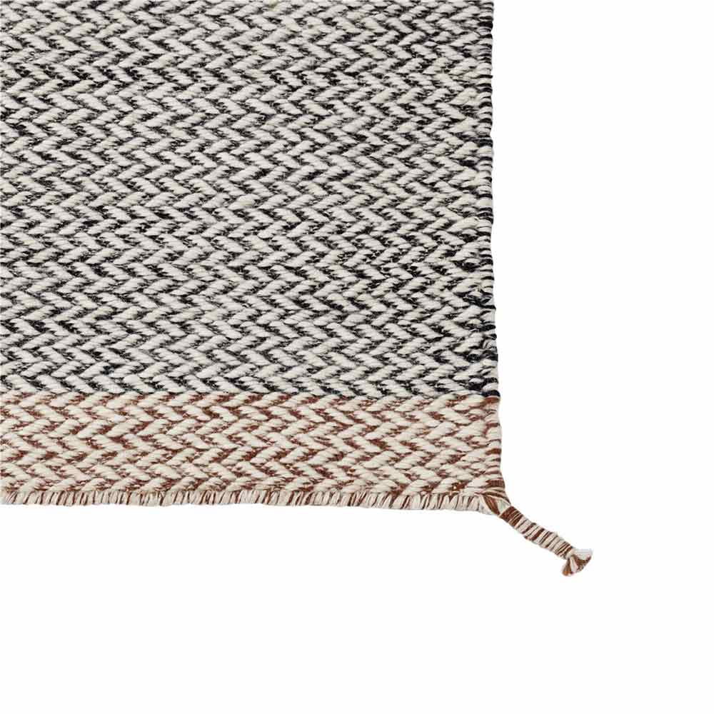 PLY RUG 1700×2400 / muuto（ムート） / ラグ・カーペット・絨毯 / MUT10092_dt_03.jpg