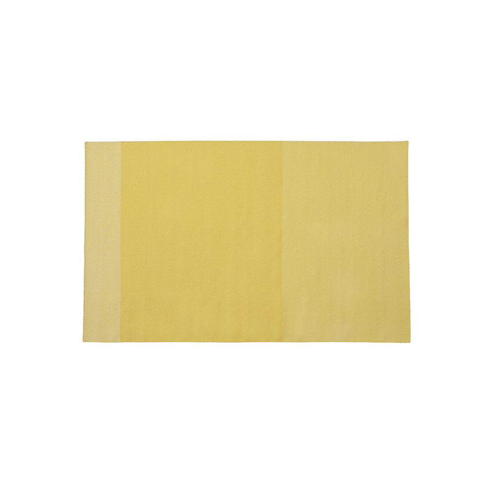 VARJO RUG 1700×2400 / muuto（ムート） / ラグ・カーペット・絨毯 / MUT10095_dt_01.jpg
