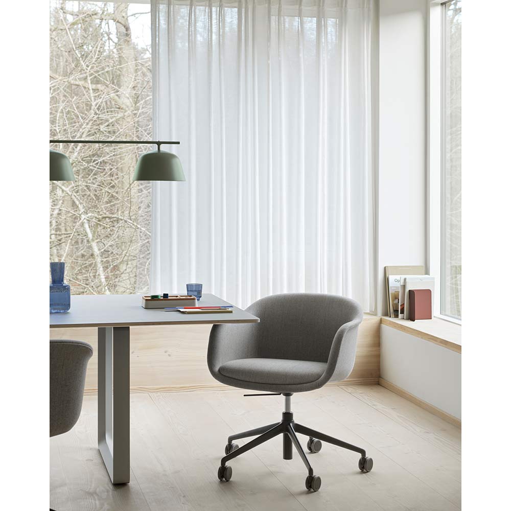 70/70 TABLE 2250×900 Tabletop White Laminate / muuto（ムート） / ダイニングテーブル / MUT10129_dt_13.jpg