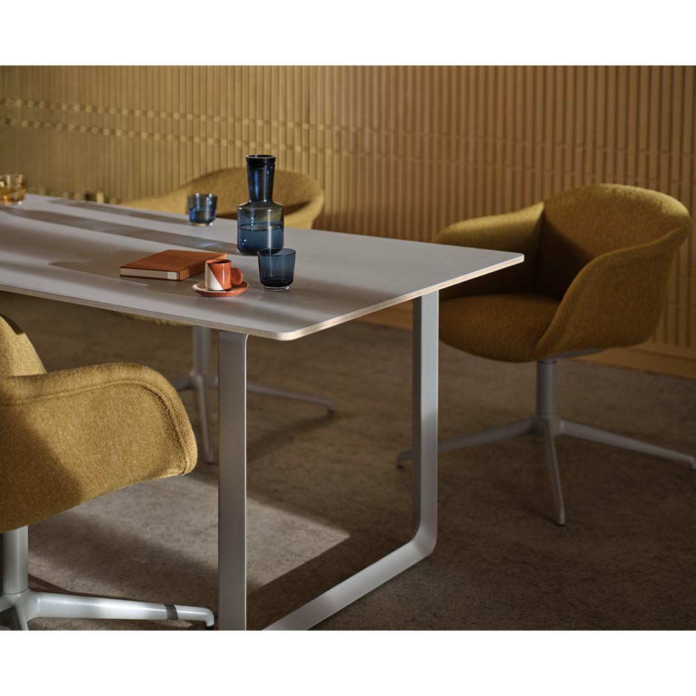 70/70 TABLE 2250×900 Tabletop White Laminate / muuto（ムート） / ダイニングテーブル / MUT10129_dt_18.jpg