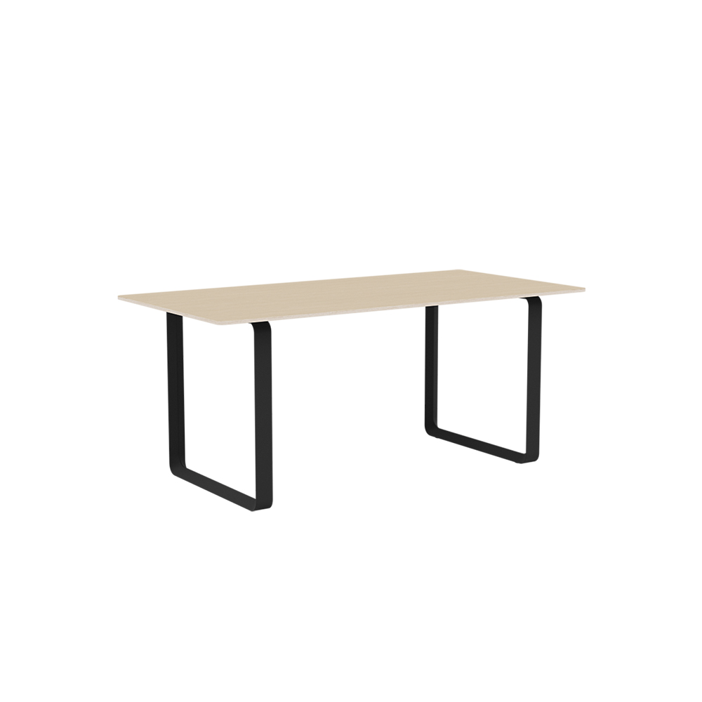 70/70 TABLE 1700×850 Tabletop Oak Veneer / muuto(ムート) / ダイニングテーブル / MUT10134BLK_ma.jpg