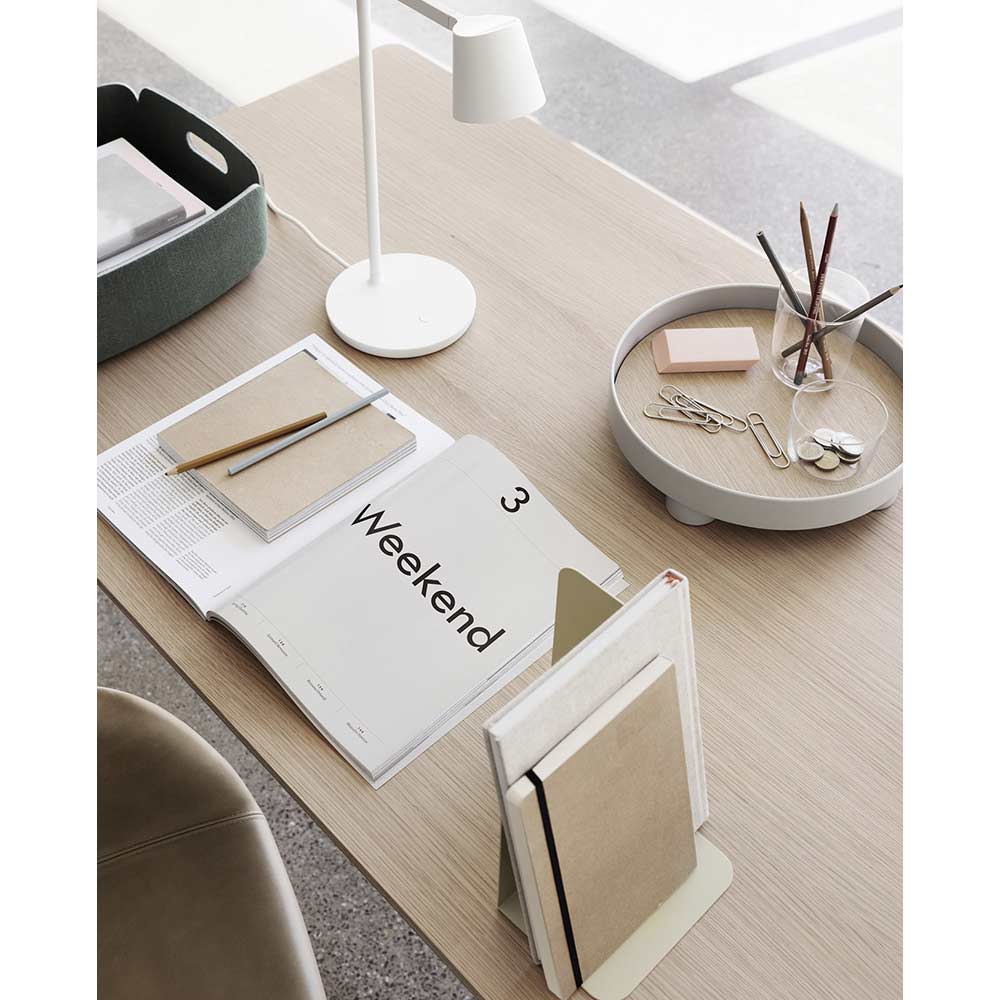 BASE TABLE 1400×800 Oak Veneer/Plywood / muuto（ムート） / ダイニングテーブル / MUT10139_dt_03.jpg