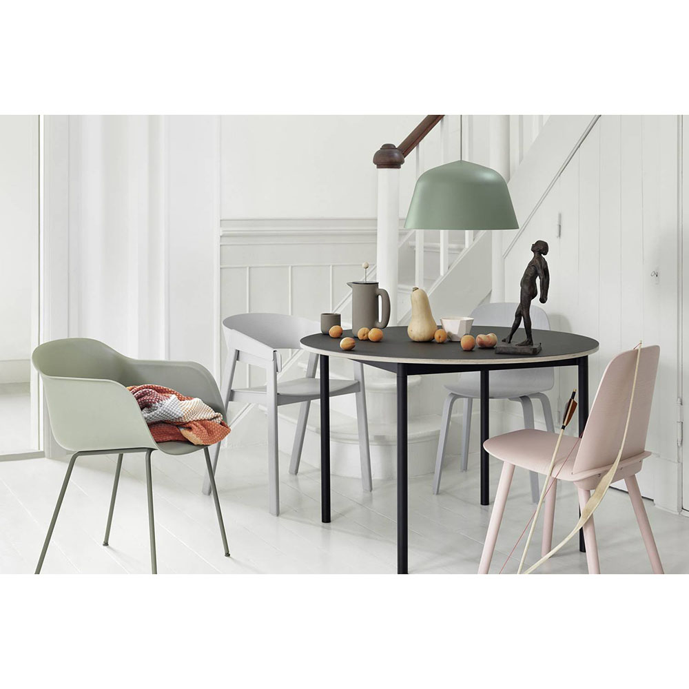 BASE TABLE φ1100 White Laminate/Plywood / muuto（ムート） / ダイニングテーブル / MUT10143_dt_02.jpg