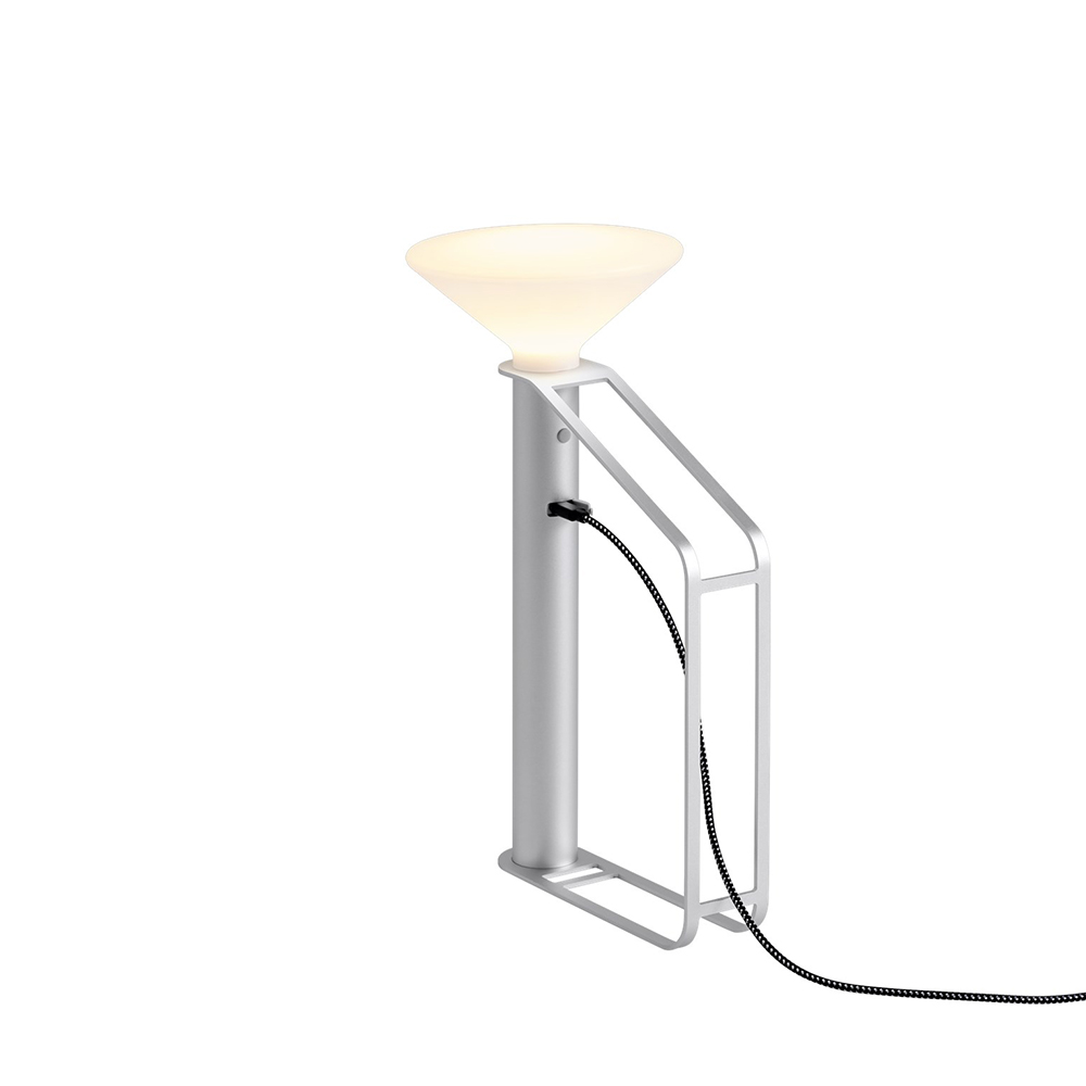 PITON PORTABLE LAMP / muuto（ムート） / テーブルランプ・テーブルライト / MUT10192_dt_02.jpg
