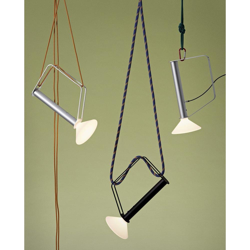 PITON PORTABLE LAMP / muuto（ムート） / テーブルランプ・テーブルライト / MUT10192_dt_05.jpg