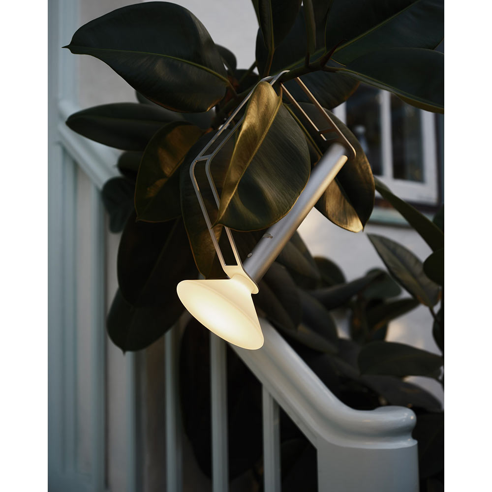 PITON PORTABLE LAMP / muuto（ムート） / テーブルランプ・テーブルライト / MUT10192_dt_09.jpg
