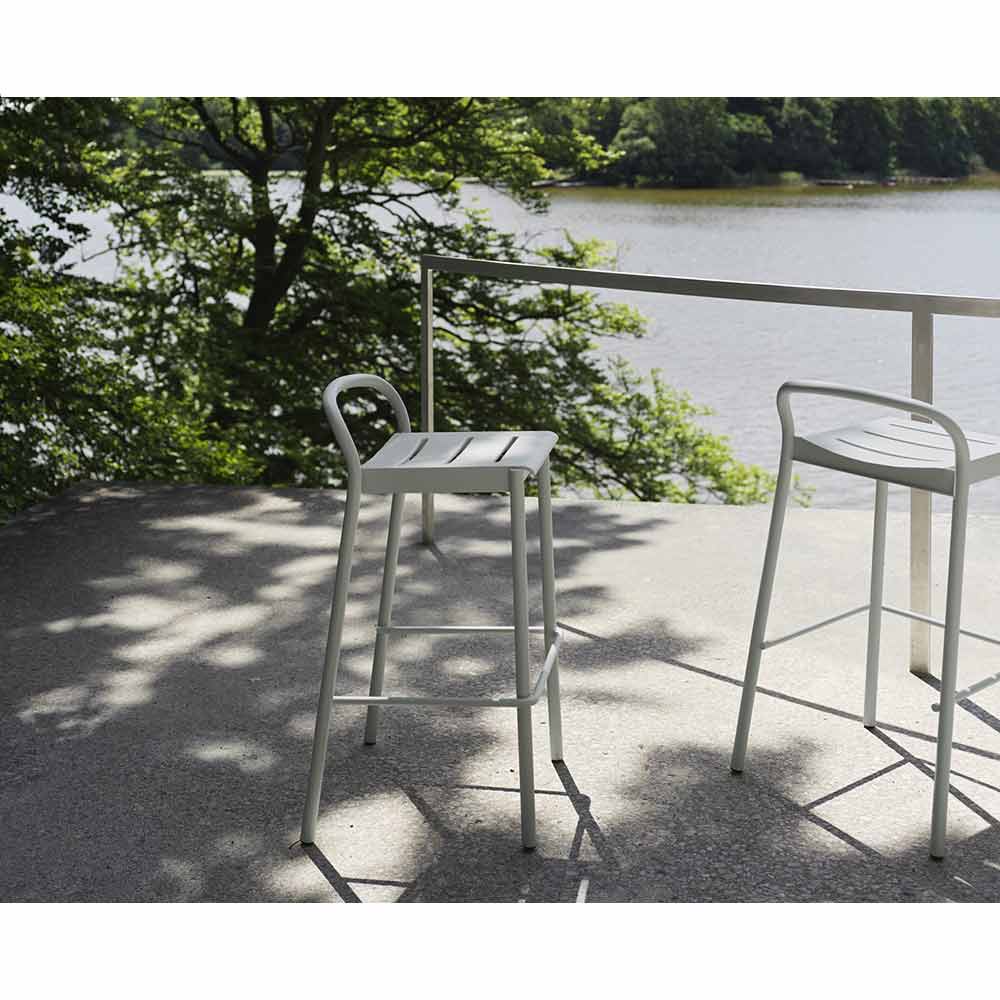 LINEAR STEEL COUNTER STOOL / muuto（ムート） / ガーデンチェア・アウトドアチェア / MUT10211_dt_04.jpg