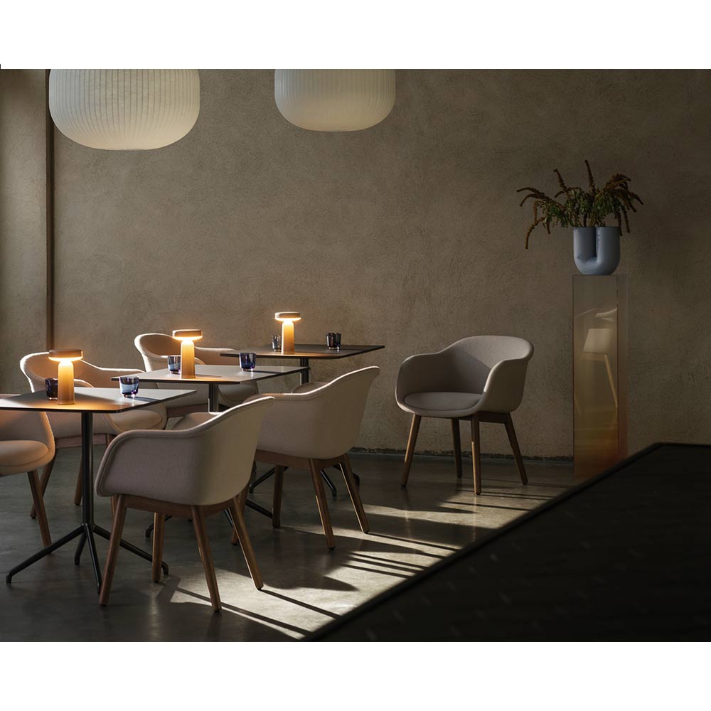 FIBER SOFT ARMCHAIR WOOD BASE Oak / muuto（ムート） / ダイニングチェア / MUT10236_dt_03.jpg