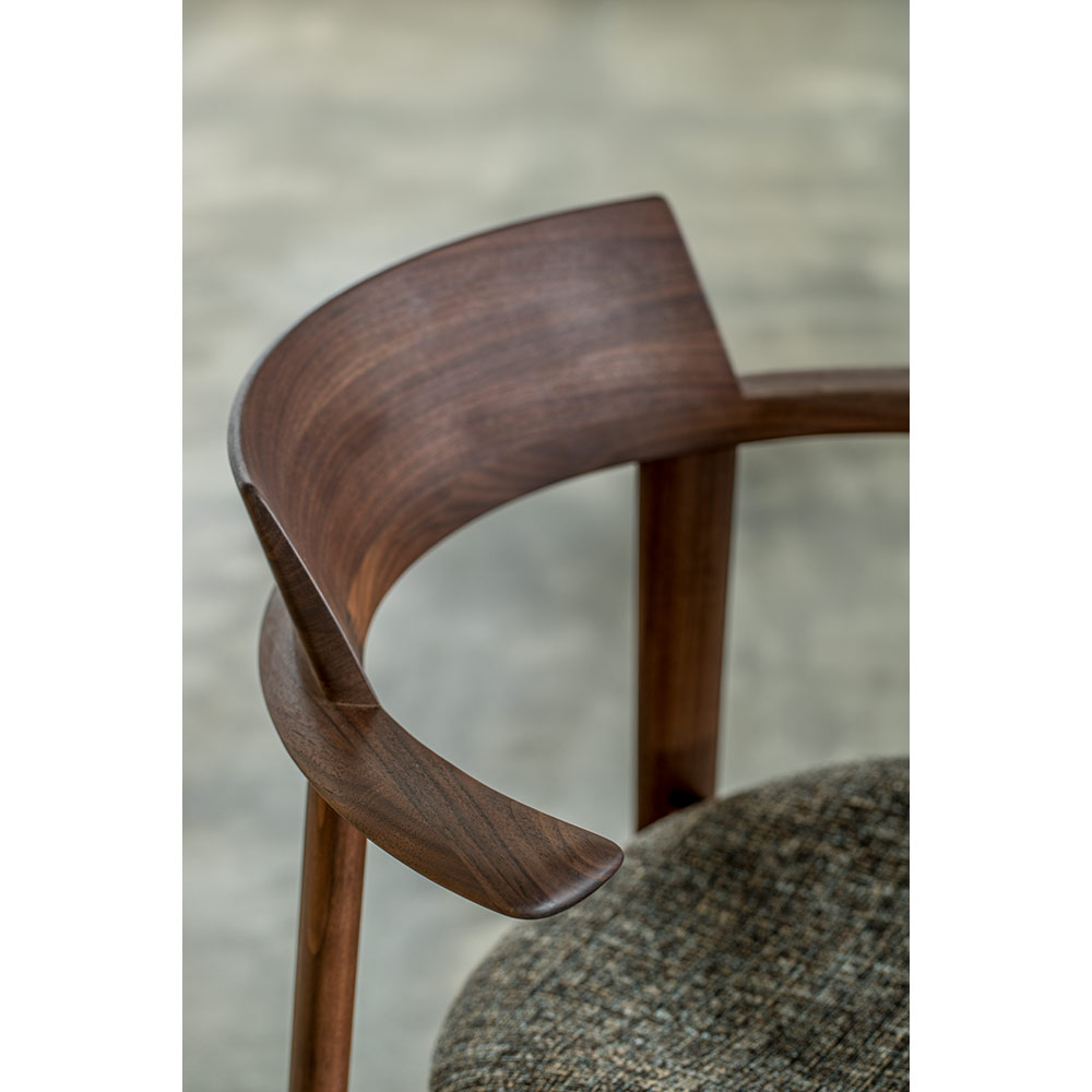 Sof セミアームチェア張座 SOC-833-R TER 日進木工 / 日進木工（ニッシンモッコウ） / ダイニングチェア / NIS10254_dt_01.jpg