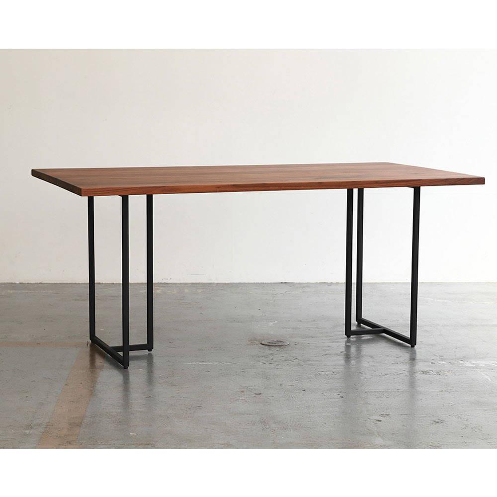 DINING TABLE NODE II LEG_06 (135) / NOWHERE LIKE HOME（ノーウェアライクホーム） / ダイニングテーブル / NLH10203_dt_02.jpg