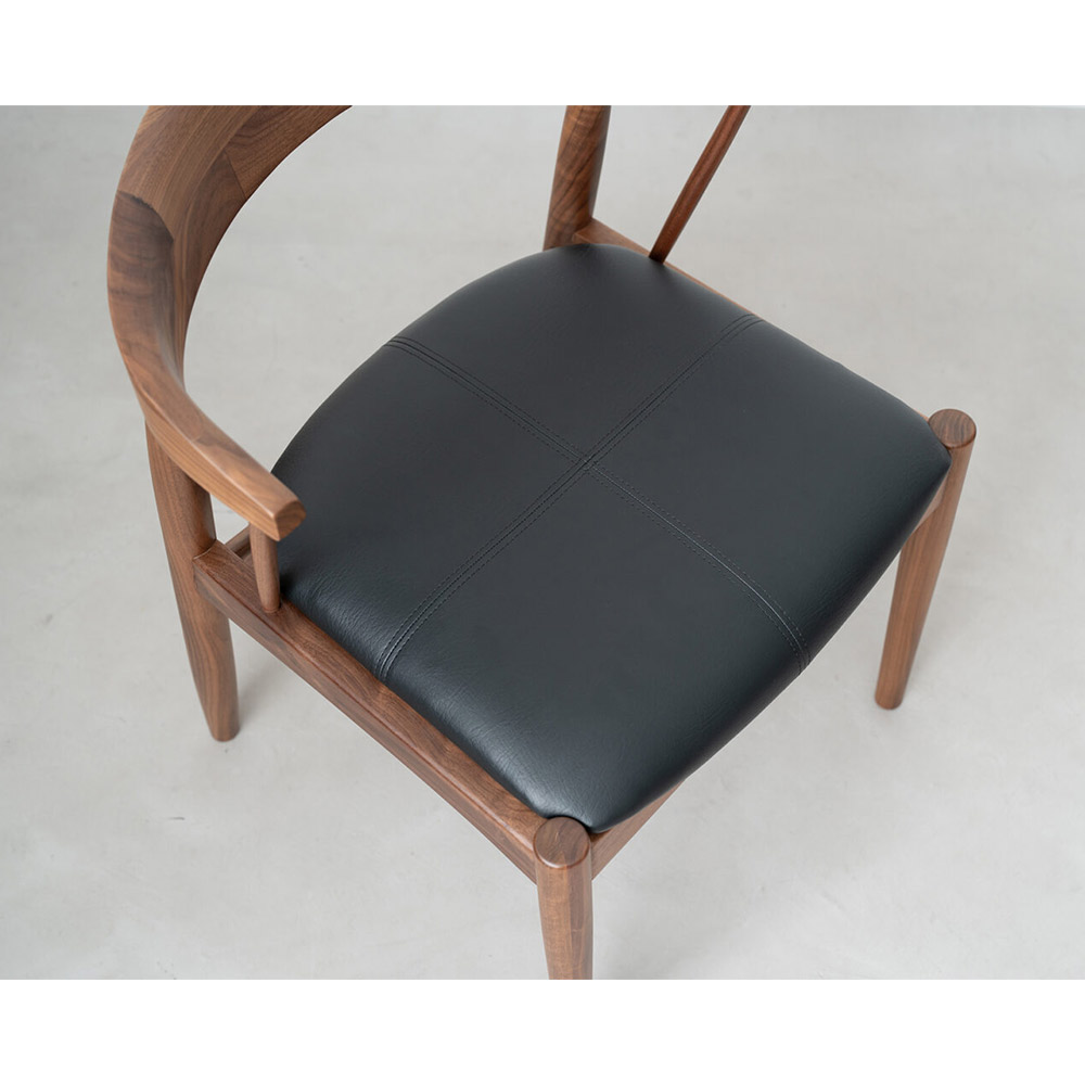 DINING CHAIR AREN III WALNUT / NOWHERE LIKE HOME（ノーウェアライクホーム） / ダイニングチェア / NLH10208_dt_07.jpg