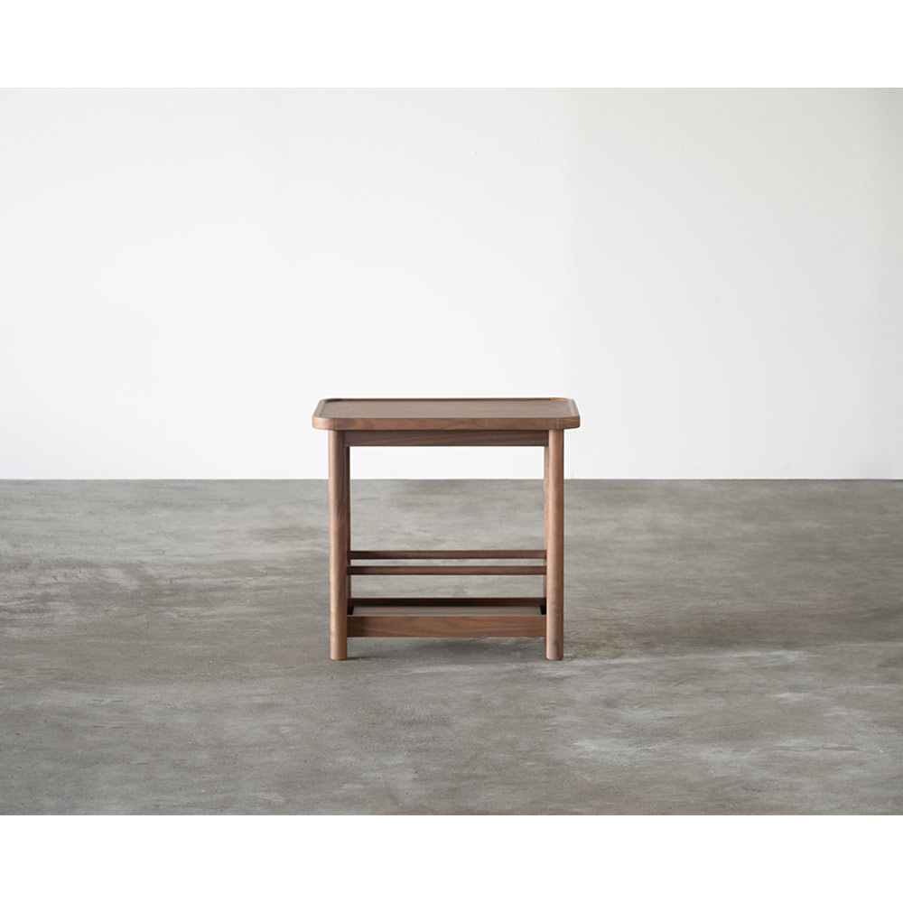SIDE TABLE HORN / NOWHERE LIKE HOME（ノーウェアライクホーム） / サイドテーブル・ナイトテーブル / NLH10232_dt_01.jpg