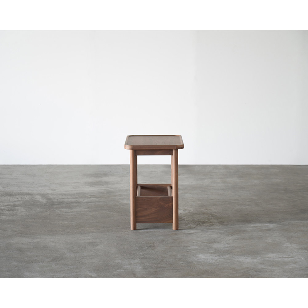 SIDE TABLE HORN / NOWHERE LIKE HOME（ノーウェアライクホーム） / サイドテーブル・ナイトテーブル / NLH10232_dt_02.jpg