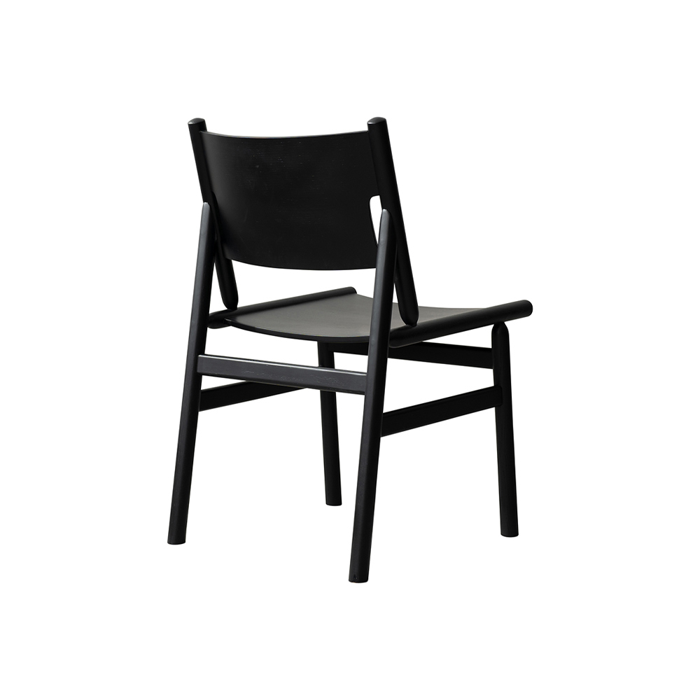 DINING CHAIR FIKA II BLACK / NOWHERE LIKE HOME（ノーウェアライクホーム） / ダイニングチェア / NLH10250_dt_03.jpg