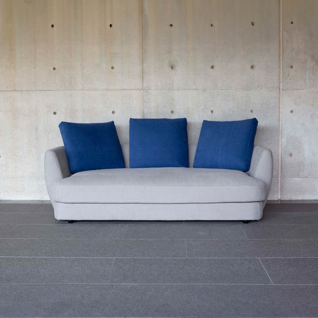 HZ-1611 Sofa 試作品‐08 (3P) / NOUS PROJECTS（ヌースプロジェクツ） / 3人掛けソファ / NOP30001_dt_01.jpg