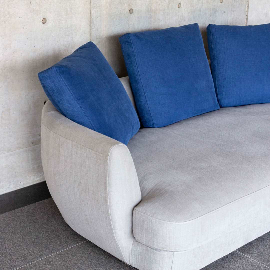 HZ-1611 Sofa 試作品‐08 (3P) / NOUS PROJECTS（ヌースプロジェクツ） / 3人掛けソファ / NOP30001_dt_04.jpg