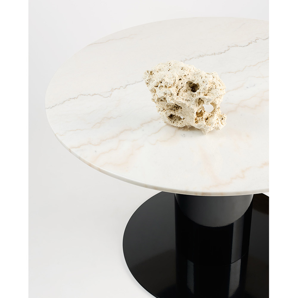 Tom Dixon. TUBE DINING TABLE WIDE 1200 / Tom Dixon.（トム・ディクソン） / ダイニングテーブル / TDN10121_dt_02.jpg