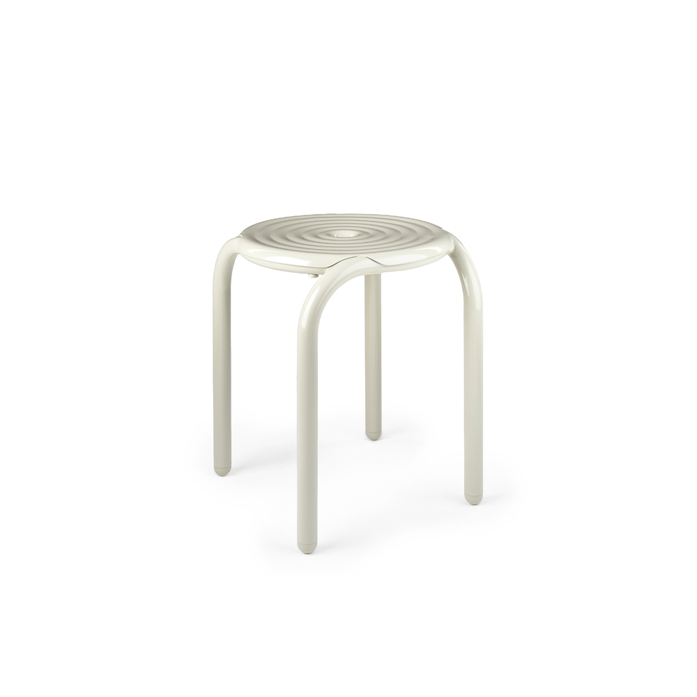 Tom Dixon. GROOVE STOOL / Tom Dixon.（トム・ディクソン） / ガーデンチェア・アウトドアチェア / TDN10166BEG_ma.jpg
