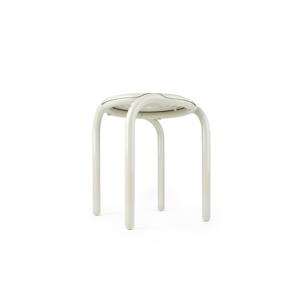 Tom Dixon. GROOVE STOOL / Tom Dixon.（トム・ディクソン） / ガーデンチェア・アウトドアチェア / TDN10166_dt_04.jpg