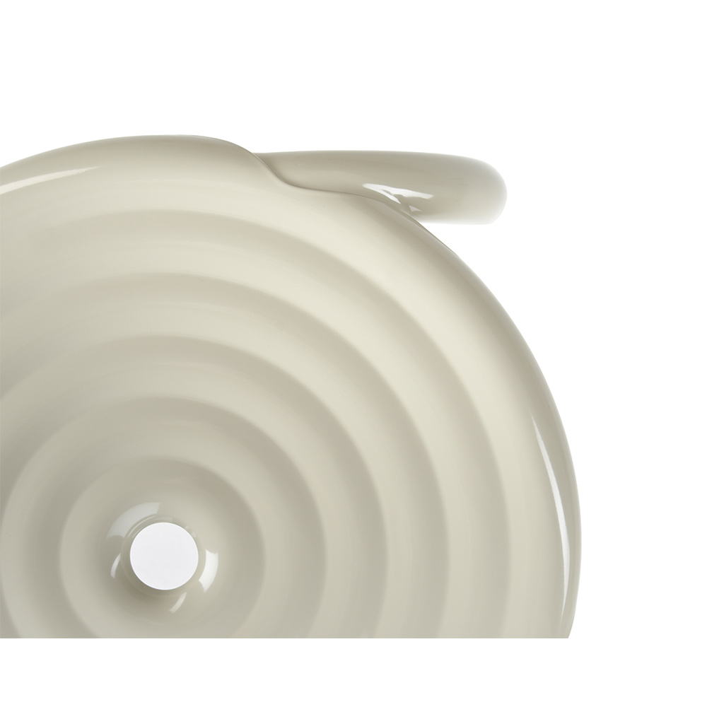 Tom Dixon. GROOVE STOOL / Tom Dixon.（トム・ディクソン） / ガーデンチェア・アウトドアチェア / TDN10166_dt_08.jpg