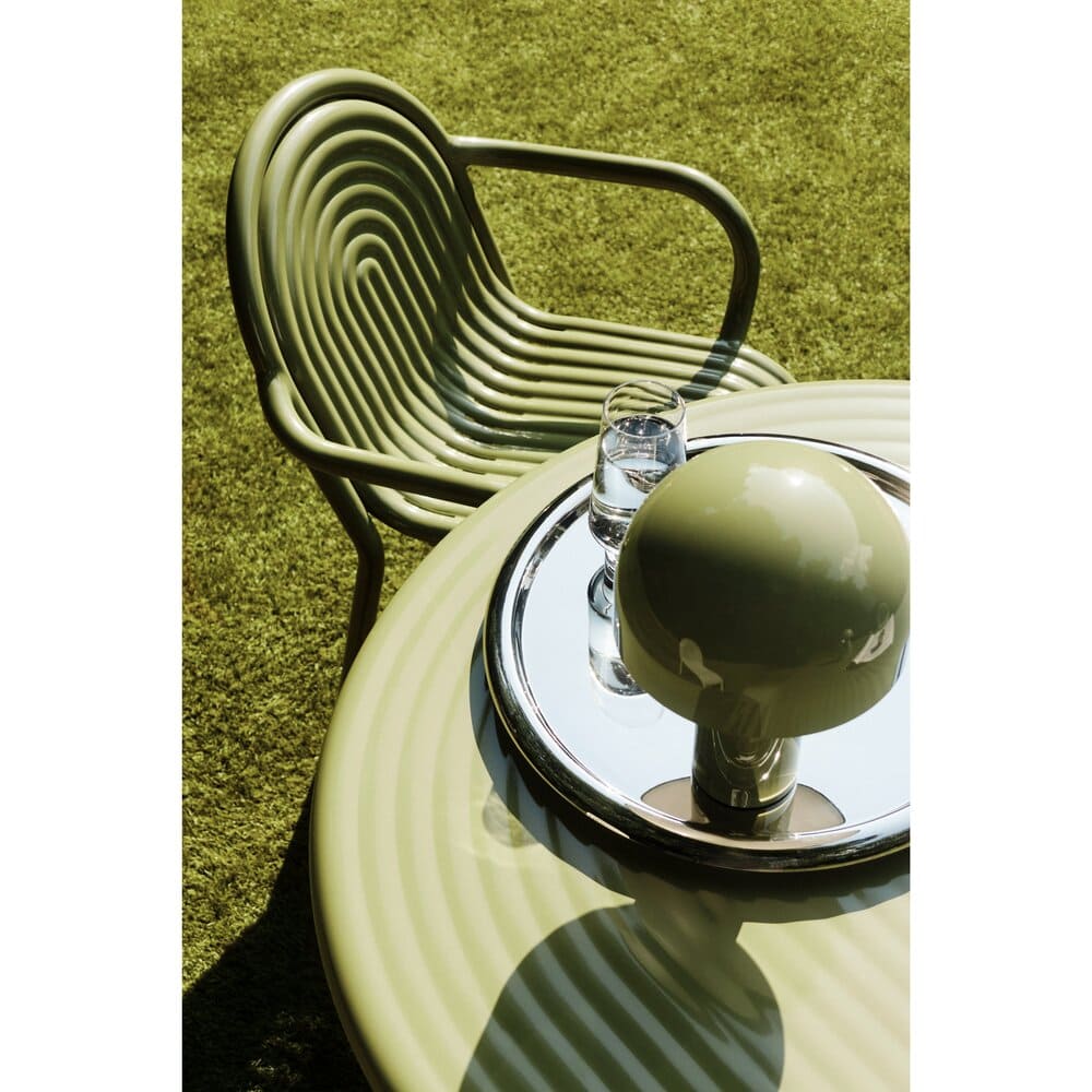 Tom Dixon. GROOVE ARM CHAIR / Tom Dixon.（トム・ディクソン） / ガーデンチェア・アウトドアチェア / TDN10168_dt_13.jpg