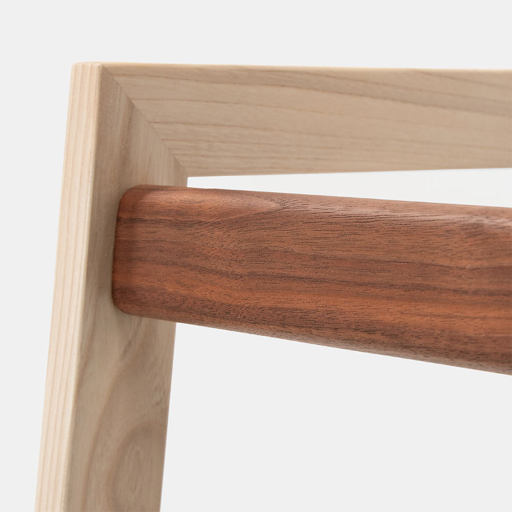 TP センの木の家具 Tatekake Hanger / 大雪木工（タイセツモッコウ） / コートハンガー・ハンガーラック・ポールハンガー / TSM10033_dt_01.jpg