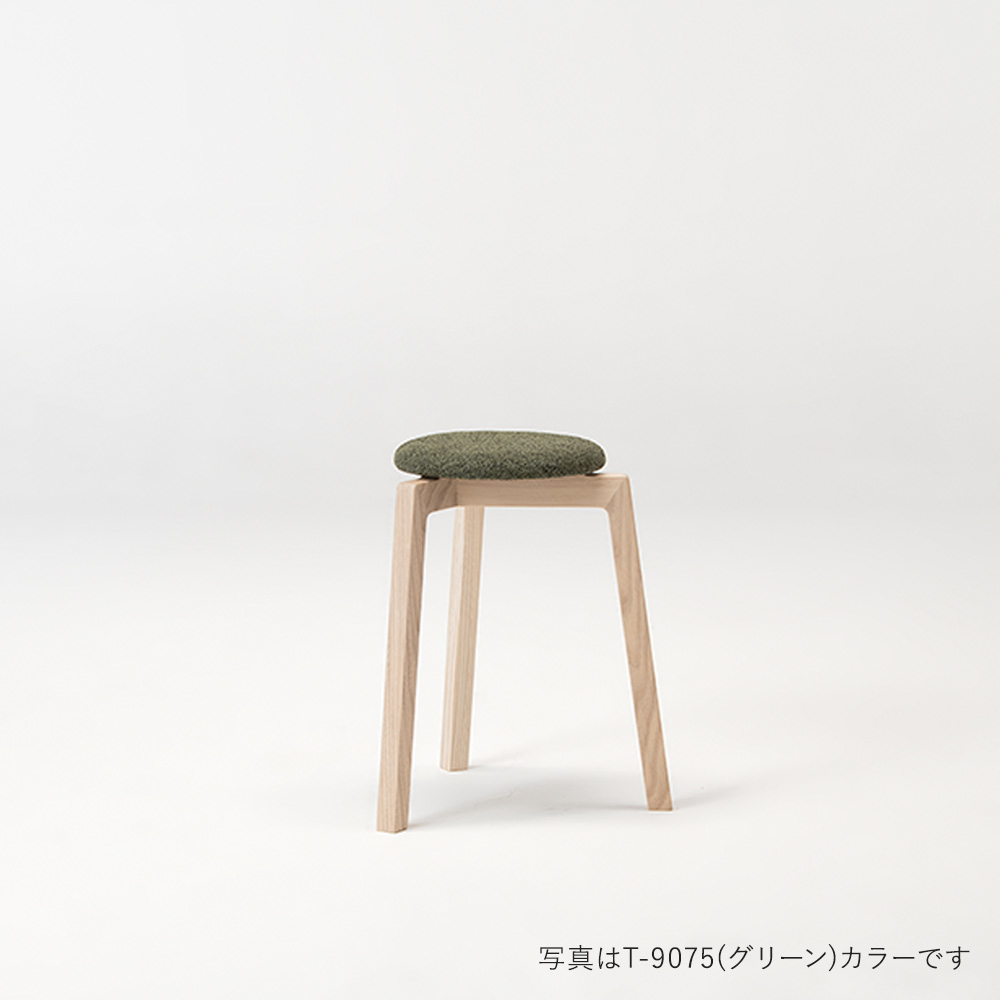 TP センの木の家具 Stacking Stool 布座 / 大雪木工（タイセツモッコウ） / スツール / TSM10037DBR_ma.jpg