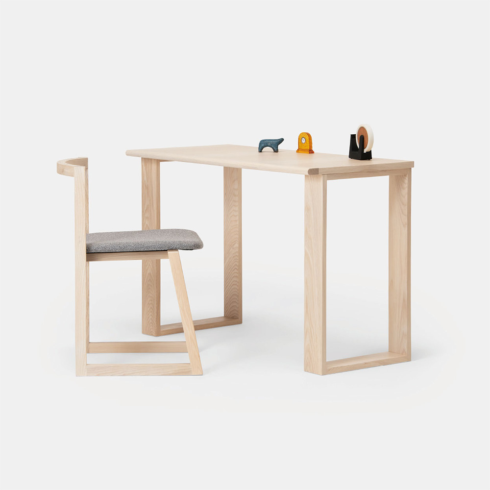 TP センの木の家具 Desk 02 / 大雪木工（タイセツモッコウ） / デスク・PCデスク / TSM10044_dt_04.jpg
