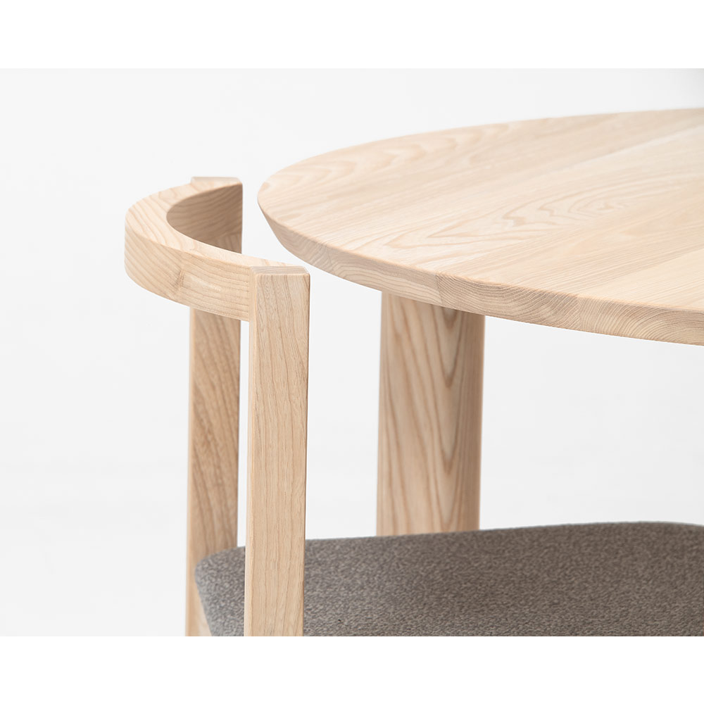TP センの木の家具 Round Table φ1100 / 大雪木工（タイセツモッコウ） / ダイニングテーブル / TSM10047_dt_03.jpg