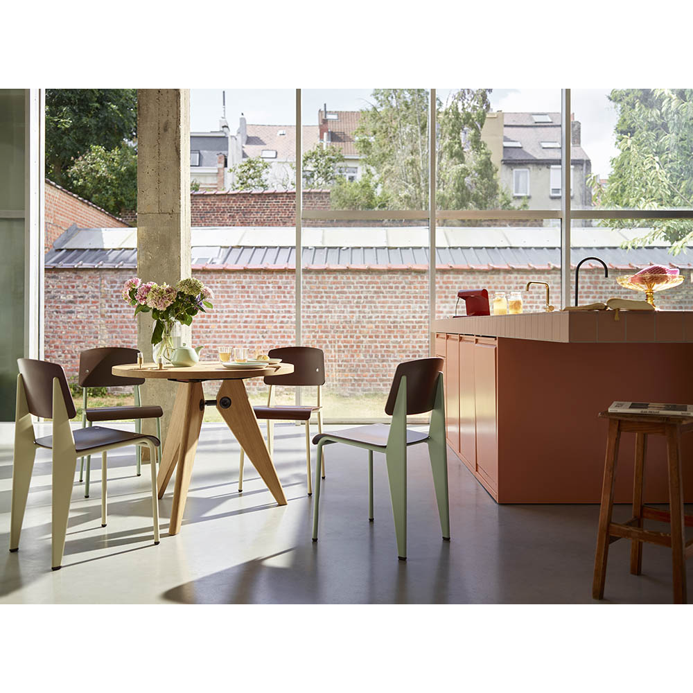 Gueridon φ1050 dark oak / Vitra（ヴィトラ） / ダイニングテーブル / VTR10076_dt_08.jpg