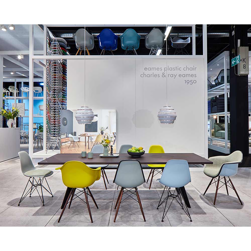 EM Table W1800 Veneer natural oak / Vitra（ヴィトラ） / ダイニングテーブル / VTR10102_dt_29.jpg