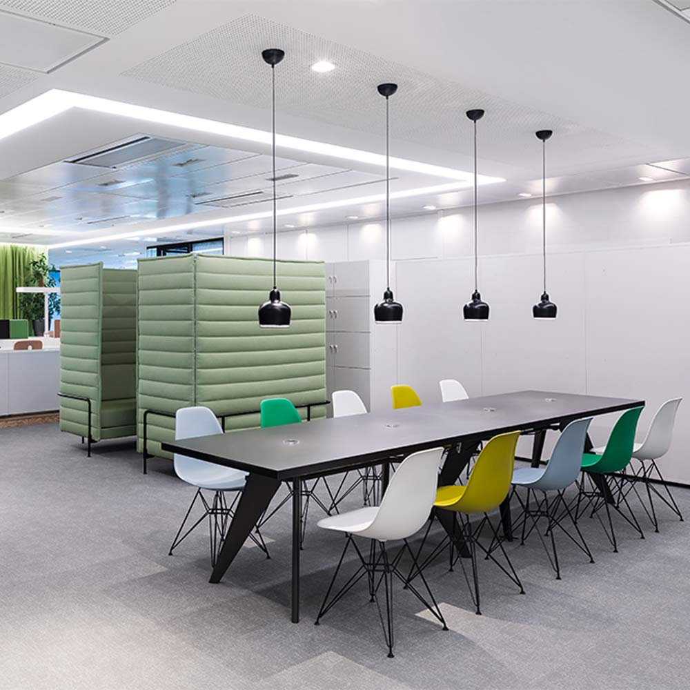 EM Table W2000 HPL asphalt / Vitra（ヴィトラ） / ダイニングテーブル / VTR10158_dt_08.jpg