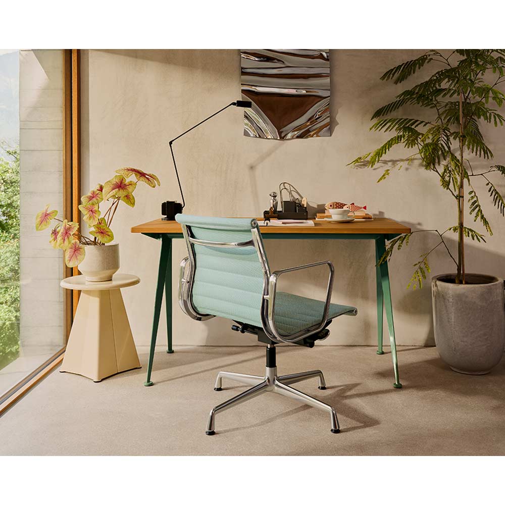 Compas Direction natural solid oak / Vitra（ヴィトラ） / デスク・PCデスク / VTR10162_dt_06.jpg