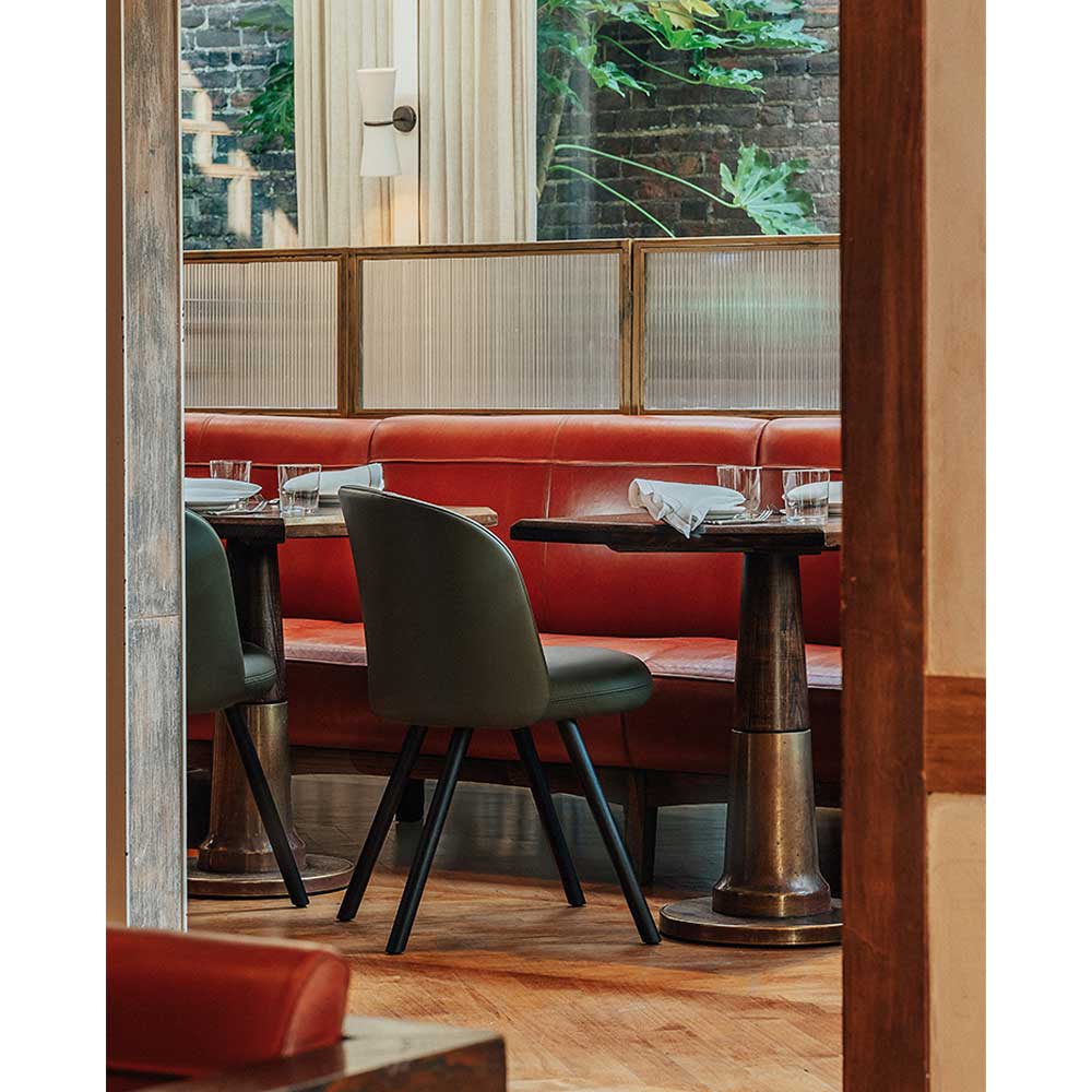 Mikado Side Chair dark stained solid oak / Vitra（ヴィトラ） / ダイニングチェア / VTR10199_dt_07.jpg