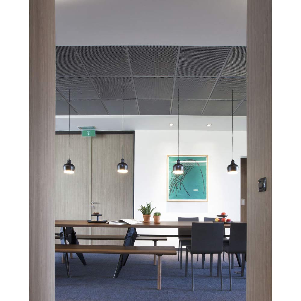 03 Silver powder coated / Vitra（ヴィトラ） / ダイニングチェア / VTR10208_dt_16.jpg
