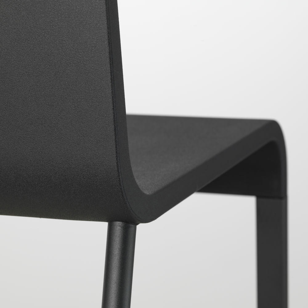 03 Black powder coated / Vitra（ヴィトラ） / ダイニングチェア / VTR10209_dt_06.jpg