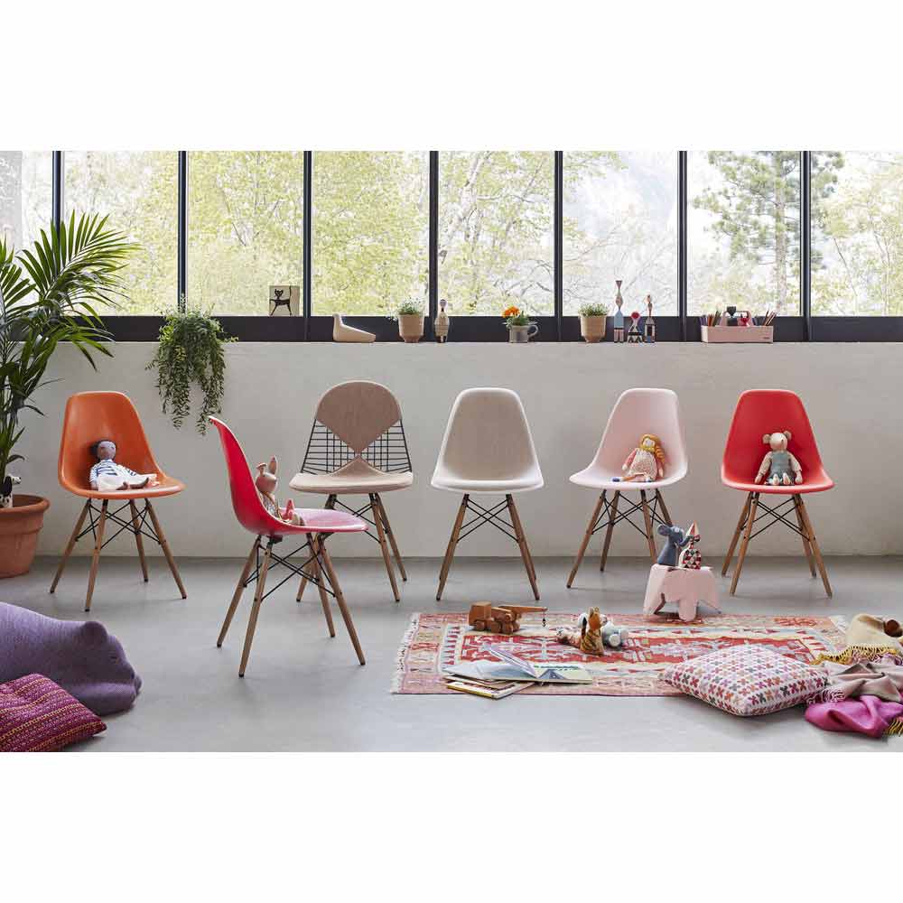 Eames Elephant small / Vitra（ヴィトラ） / オブジェ・アート / VTR10278_dt_28.jpg