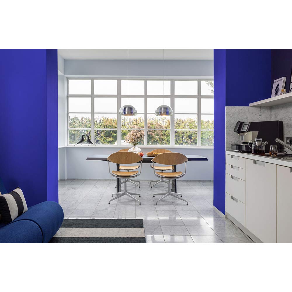 Mynt_Back and seat 10 plywood/4 star base glides &amp; frame and mechanism(blasted aluminium) / Vitra（ヴィトラ） / ダイニングチェア / VTR10301_dt_14.jpg