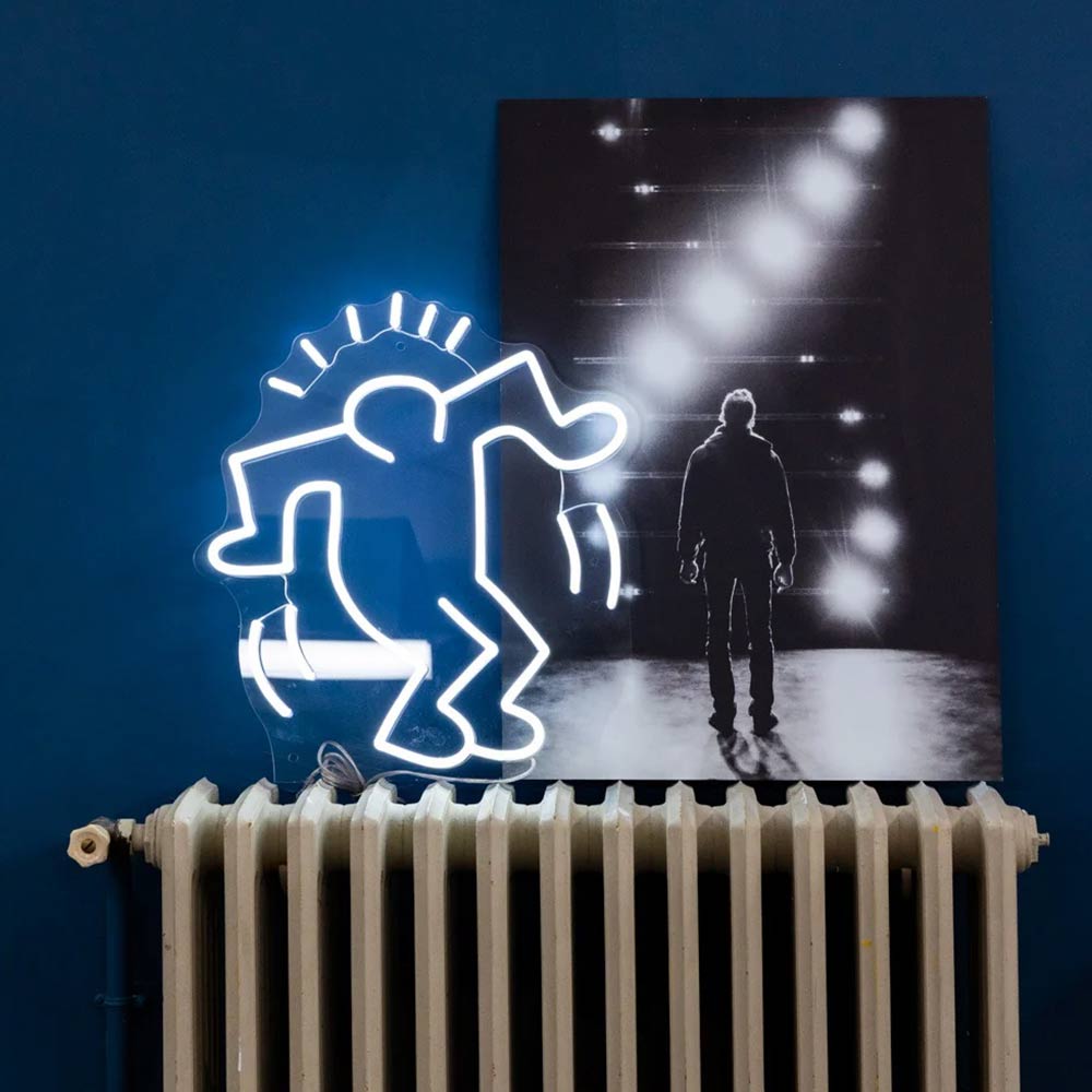 Keith Haring Dancing Man_Yellowpop LEDネオンサイン / Yellowpop（イエローポップ） / スタンドライト・フロアライト・フロアスタンド / YEP10019_dt_04.jpg