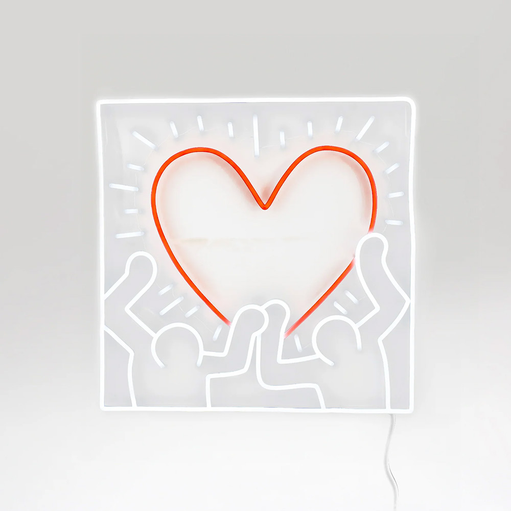 Keith Haring Radiant Heart_Yellowpop LEDネオンサイン / Yellowpop（イエローポップ） / スタンドライト・フロアライト・フロアスタンド / YEP10021RED_ma.jpg