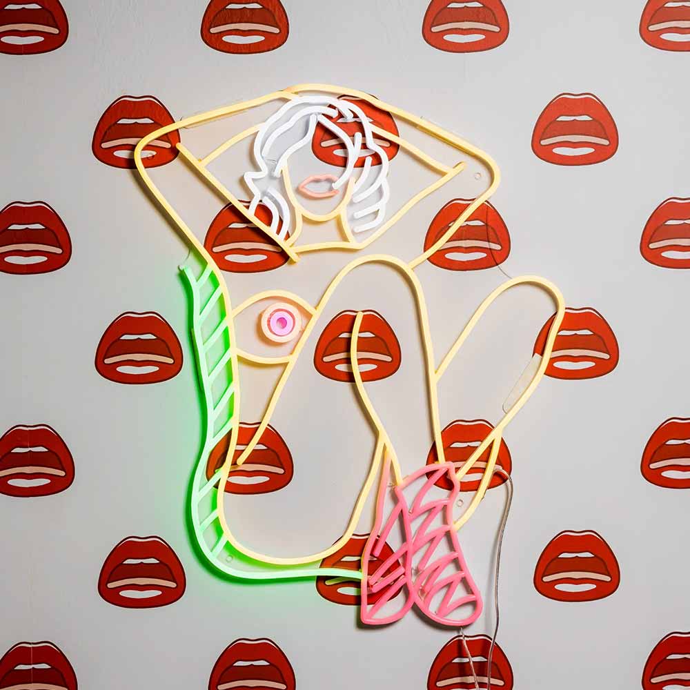 Tom Wesselmann Woman Full Body_Yellowpop LEDネオンサイン / Yellowpop（イエローポップ） / スタンドライト・フロアライト・フロアスタンド / YEP10034_dt_01.jpg